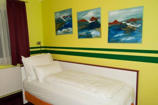 Hotel Residenz Hoessinger Karlstetten Экстерьер фото