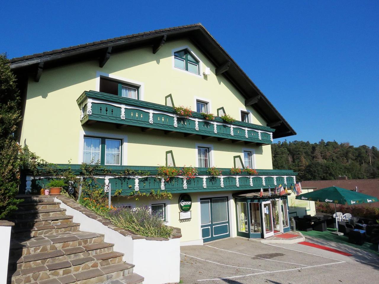 Hotel Residenz Hoessinger Karlstetten Экстерьер фото