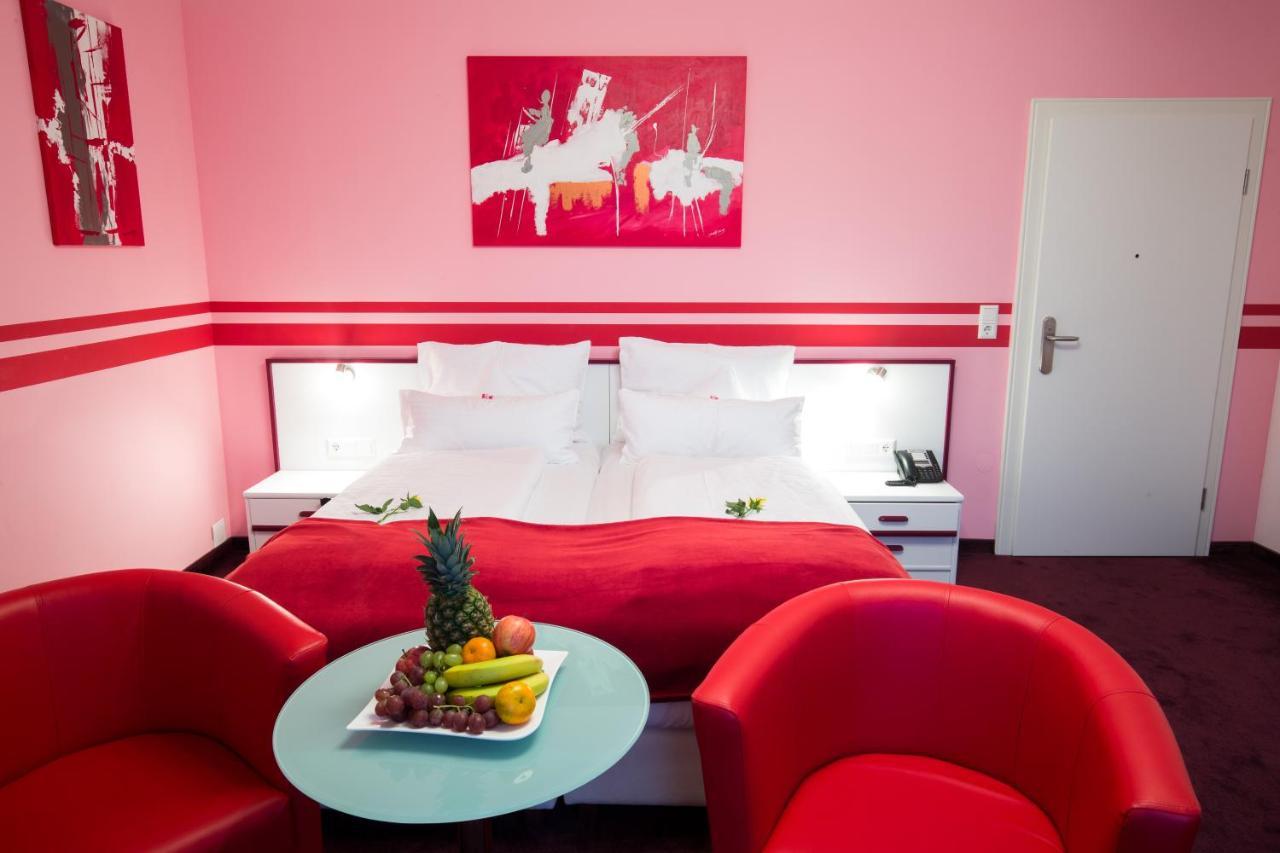 Hotel Residenz Hoessinger Karlstetten Экстерьер фото