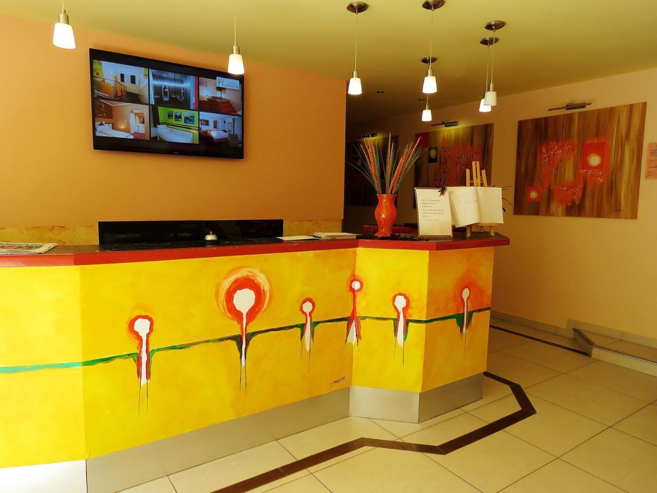 Hotel Residenz Hoessinger Karlstetten Экстерьер фото