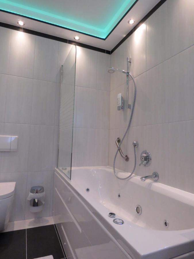 Hotel Residenz Hoessinger Karlstetten Экстерьер фото